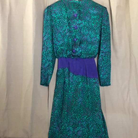 At. Gillian Dress - Picture 2 of 3